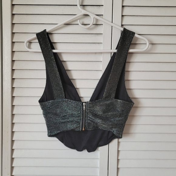FASHION NOVA Shimmy Crop Tank, Size XS - Picture 10 of 10